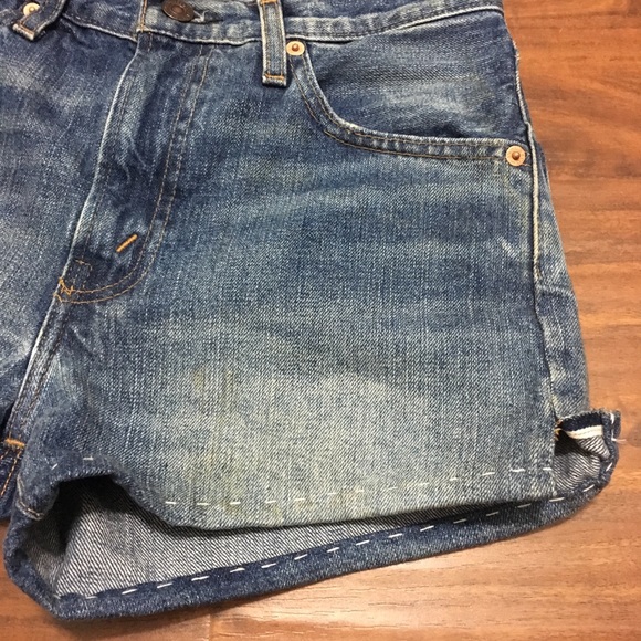 New Levi’s Vintage Inspired Shorts - Picture 4 of 8